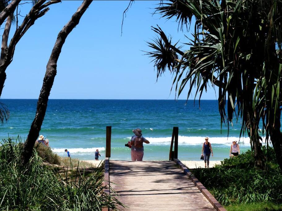 Broadbeach Stunner Modern And Central 黄金海岸 外观 照片