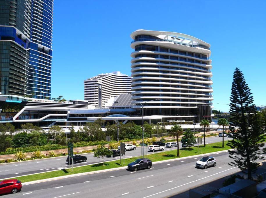 Broadbeach Stunner Modern And Central 黄金海岸 外观 照片