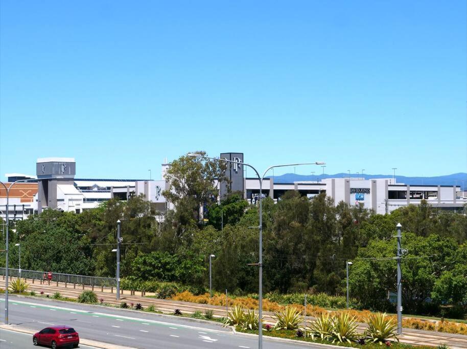 Broadbeach Stunner Modern And Central 黄金海岸 外观 照片